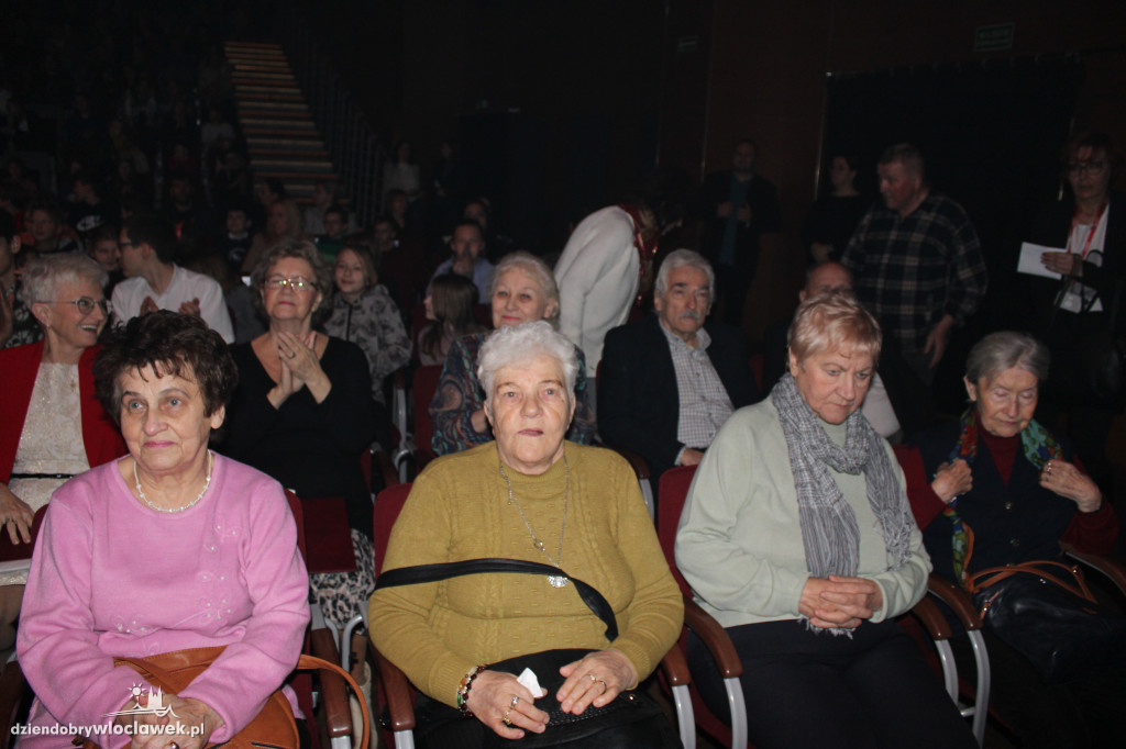 Andrzejkowy Talent Show dla Oli i Gabrysi