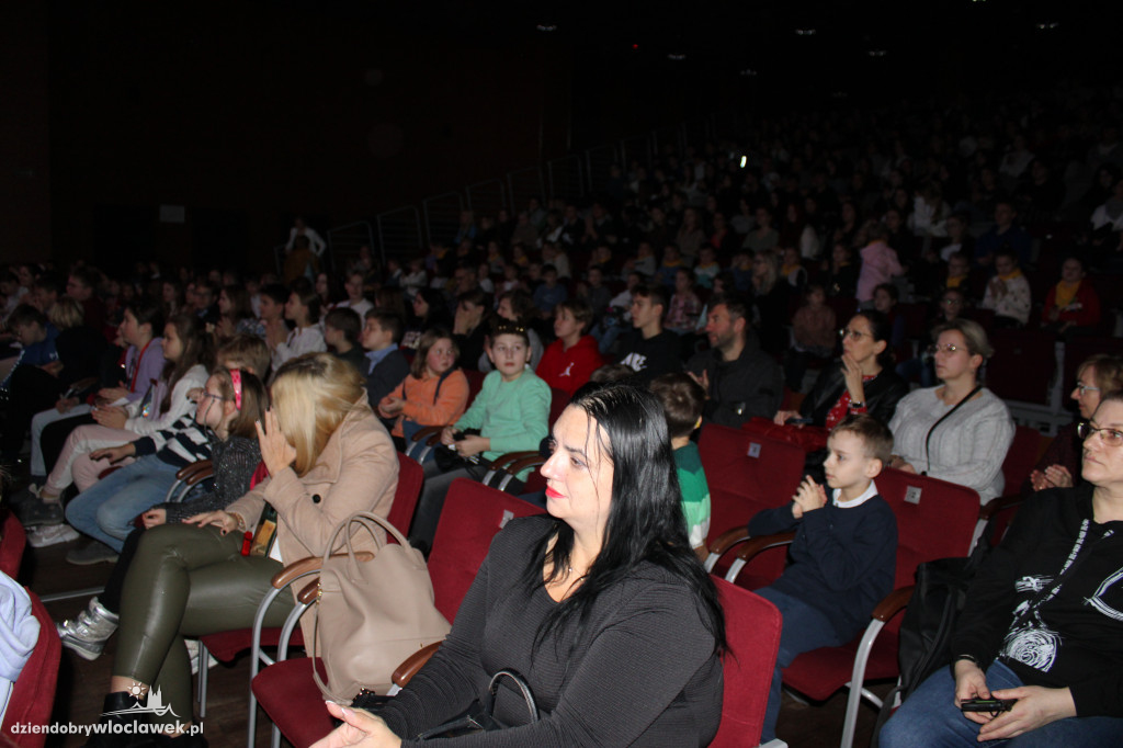 Andrzejkowy Talent Show dla Oli i Gabrysi