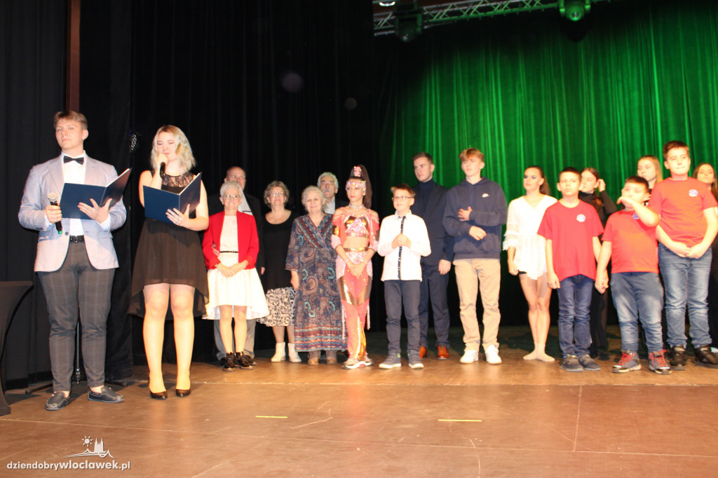 Andrzejkowy Talent Show dla Oli i Gabrysi