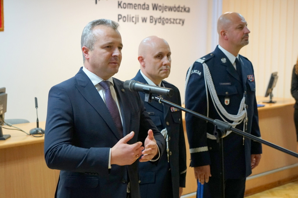 Ślubowanie nowych policjantów