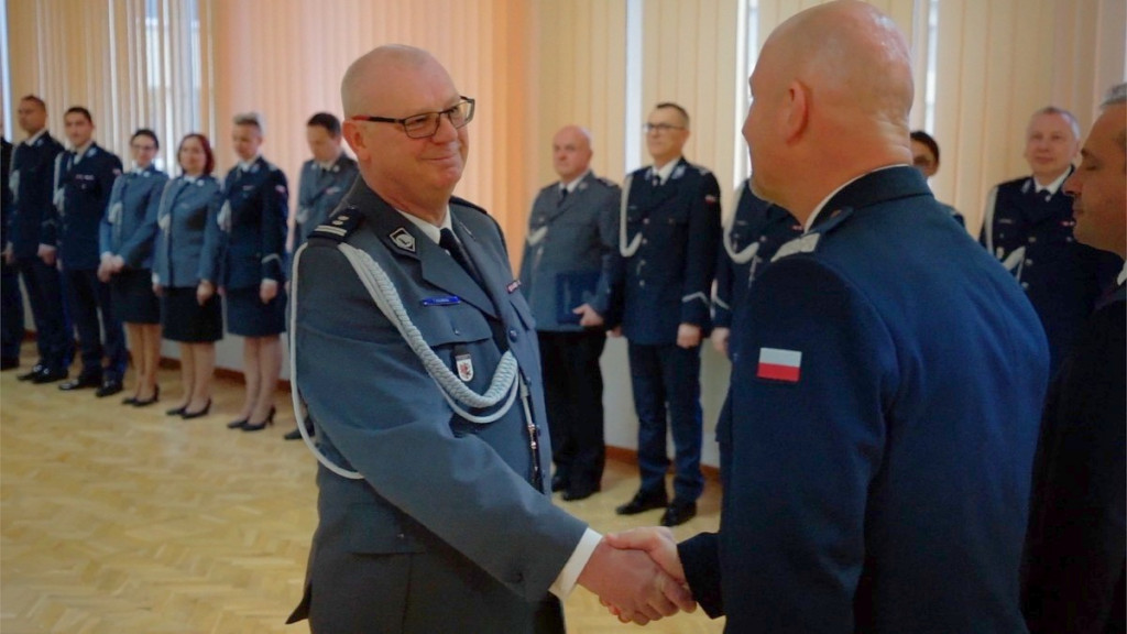 Ślubowanie nowych policjantów