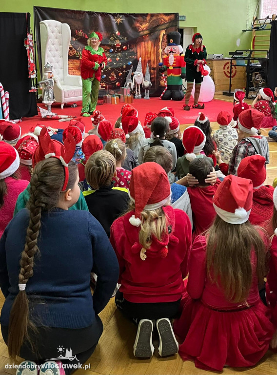 Grinch chce zepsuć święta w SP3