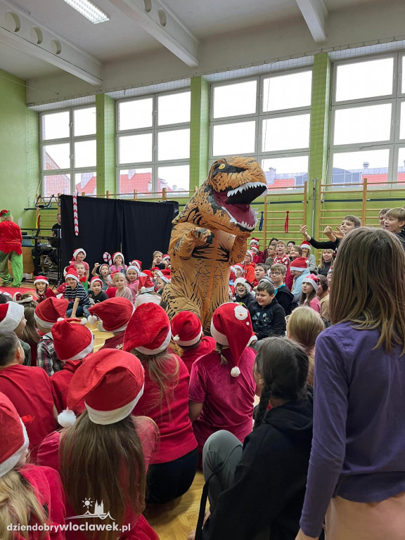 Grinch chce zepsuć święta w SP3