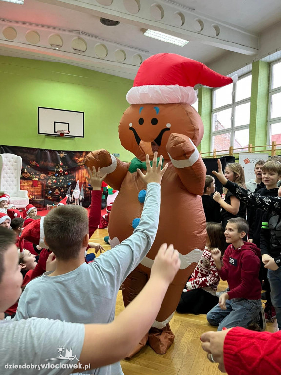 Grinch chce zepsuć święta w SP3