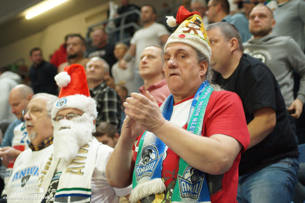 Kibice na meczu Anwil vs Start