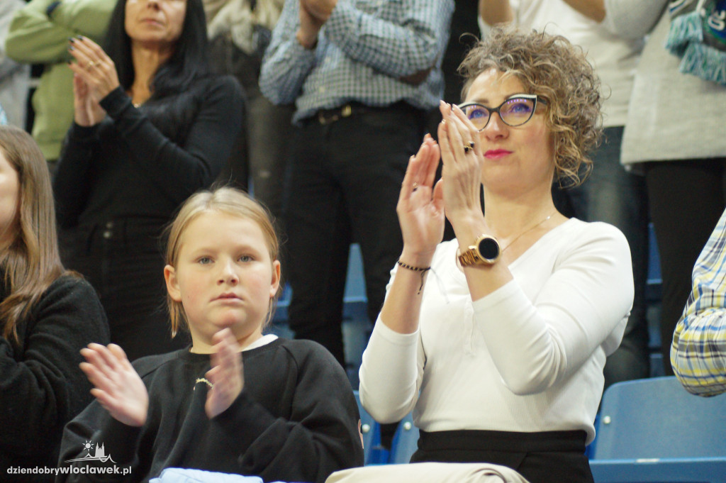 Kibice na meczu Anwil vs Start