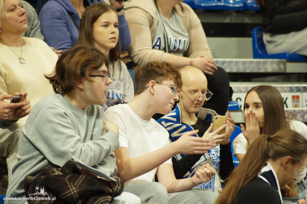 Kibice na meczu Anwil vs Start