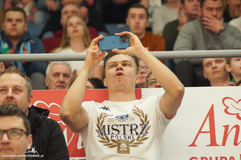 Kibice na meczu Anwil vs Start