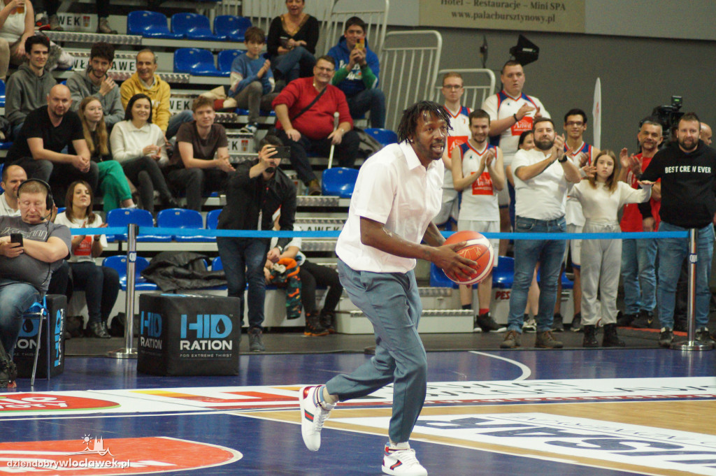 Gerrod Henderson znowu w Hali Mistrzów