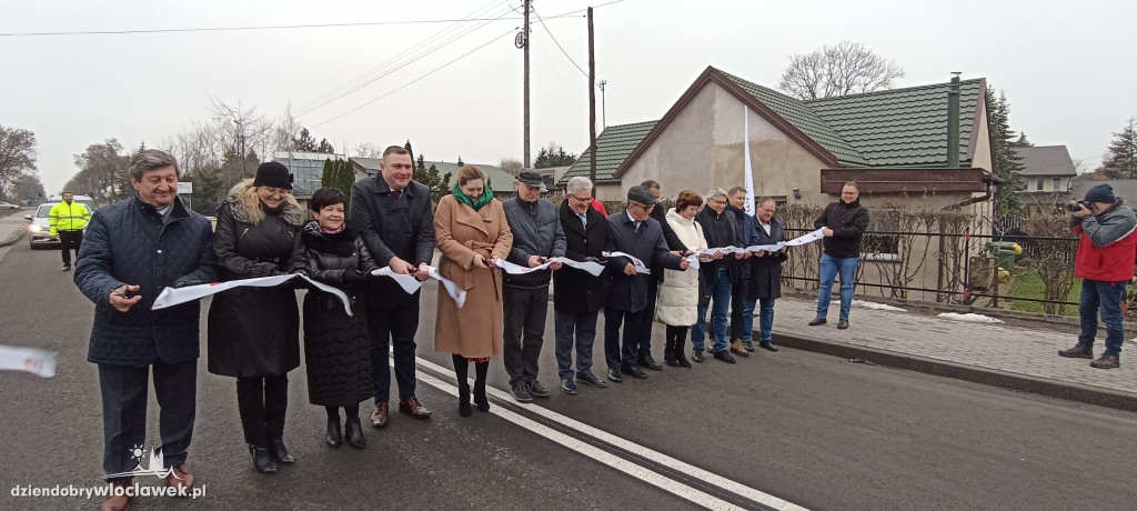 Posłanki, senator, starosta... otwierali drogę