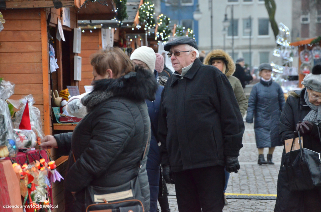Trwa Włocławski Jarmark Bożonarodzeniowy