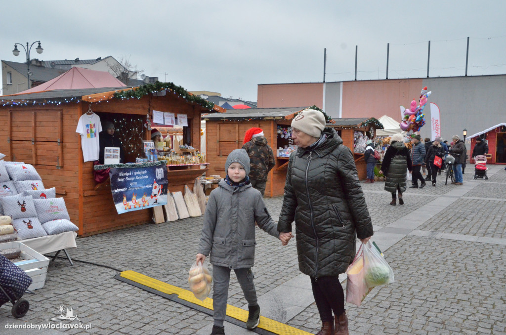 Trwa Włocławski Jarmark Bożonarodzeniowy