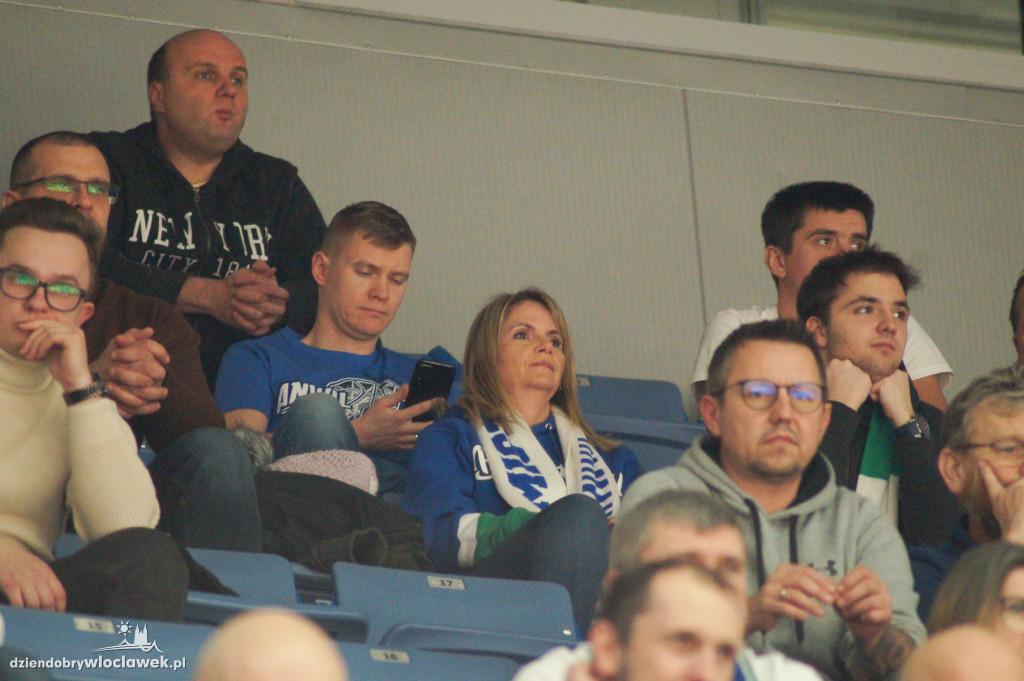 Kibice na meczu Anwil Włocławek Keravnos BC