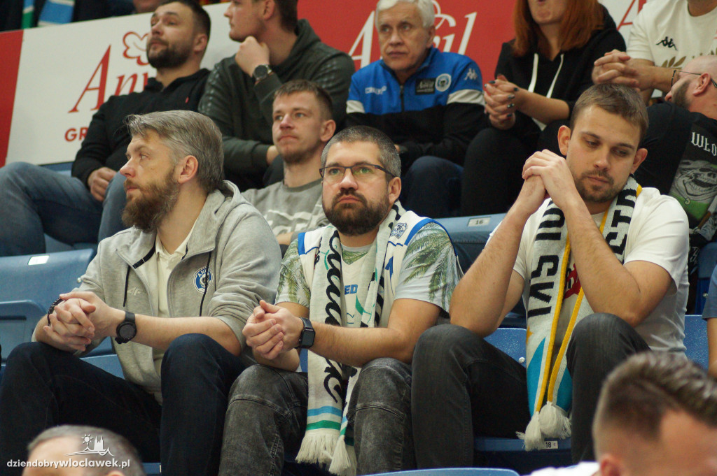 Kibice na meczu Anwil Włocławek Keravnos BC