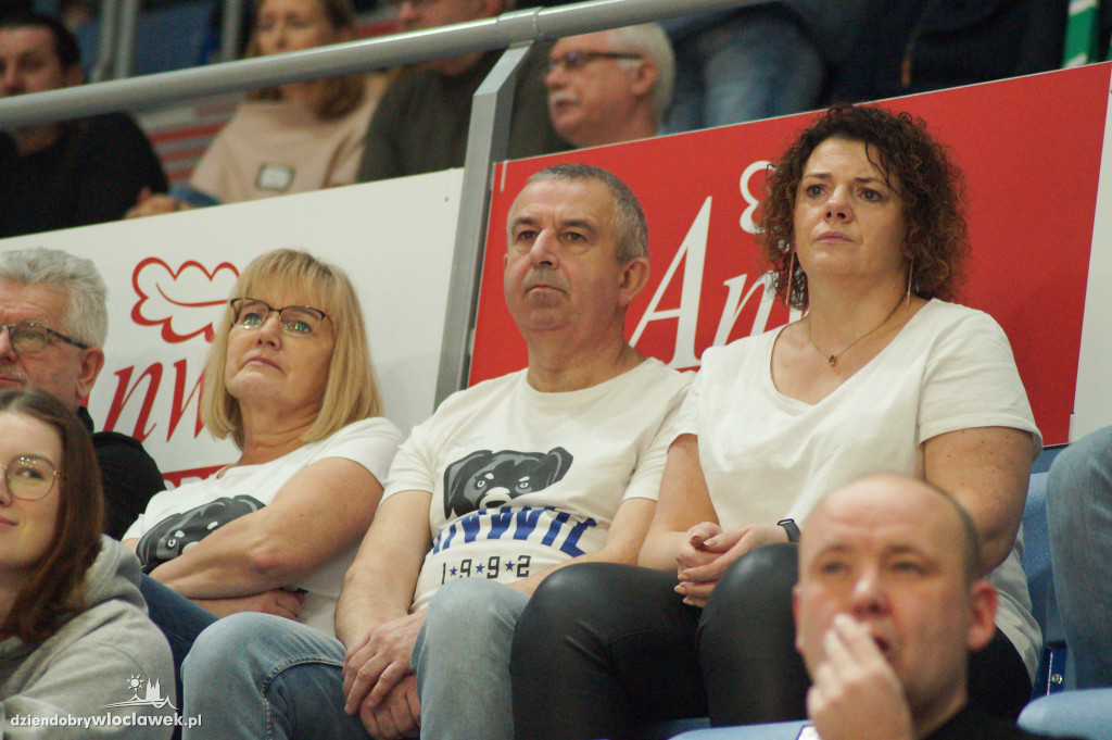 Kibice na meczu Anwil Włocławek Keravnos BC