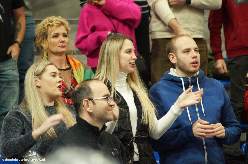 Kibice na meczu Anwil Włocławek Keravnos BC