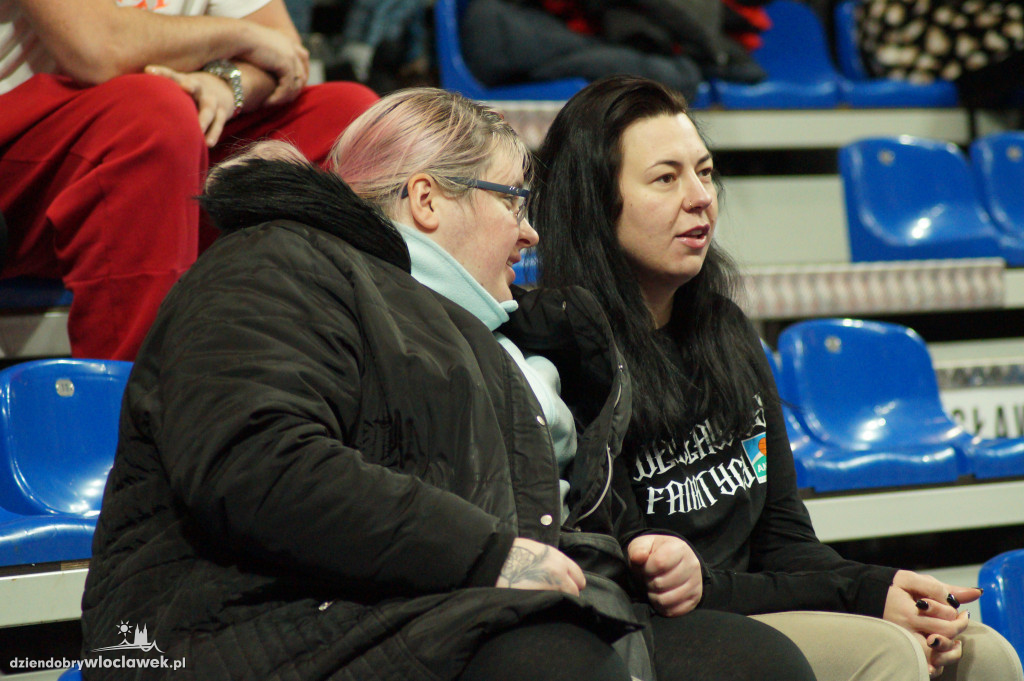 Kibice na meczu Anwil Włocławek Keravnos BC