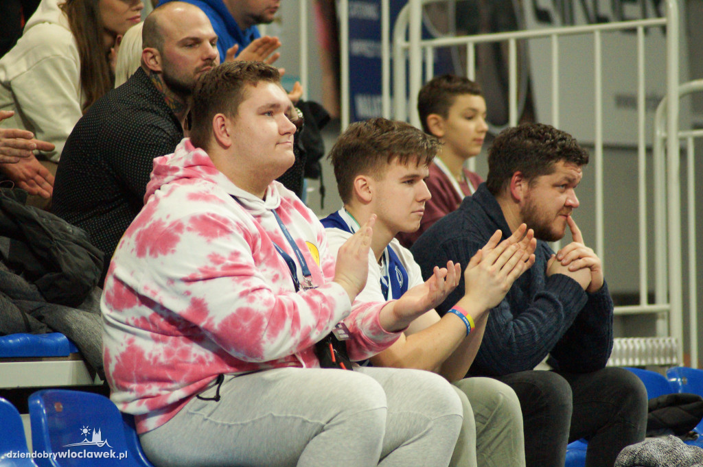 Kibice na meczu Anwil Włocławek Keravnos BC