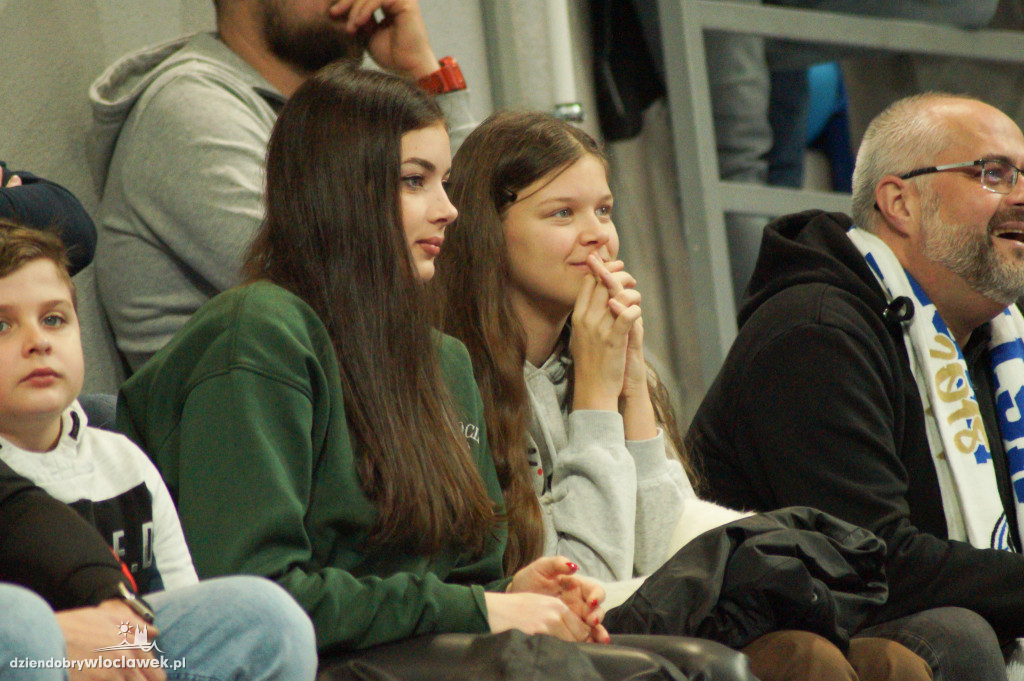 Kibice na meczu Anwil Włocławek Keravnos BC