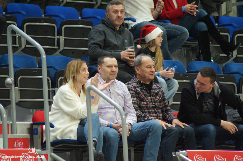 Kibice na meczu Anwil Włocławek Keravnos BC