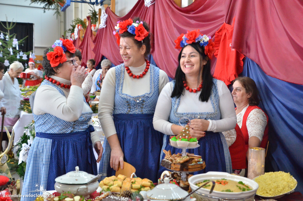 XXII Powiatowa Wystawa Stołów Wigilijnych