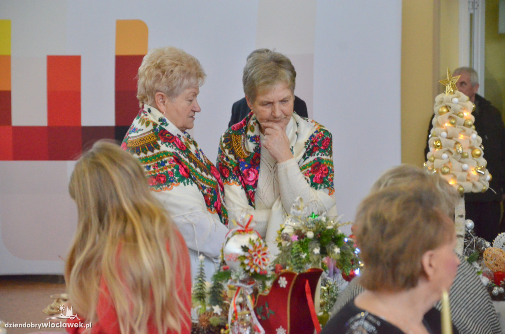 XXII Powiatowa Wystawa Stołów Wigilijnych