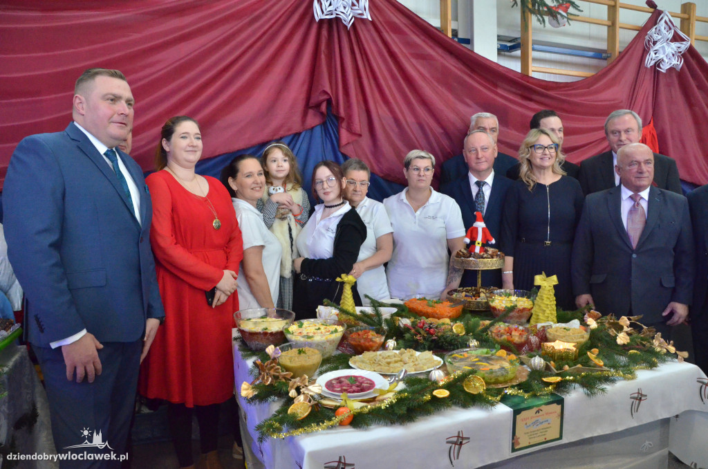 XXII Powiatowa Wystawa Stołów Wigilijnych