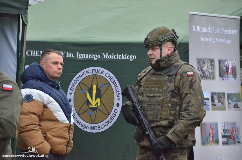 Piknik militarny z okazji10-lecia JS nr 4051