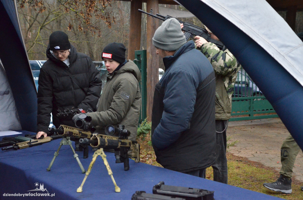 Piknik militarny z okazji10-lecia JS nr 4051