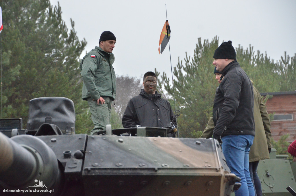 Piknik militarny z okazji10-lecia JS nr 4051