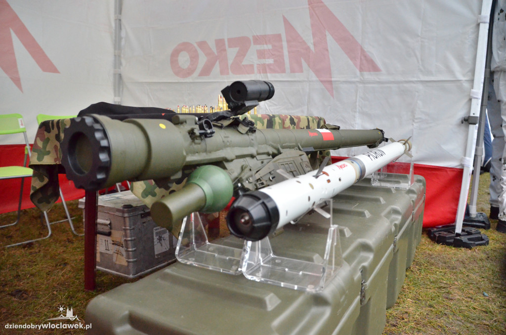 Piknik militarny z okazji10-lecia JS nr 4051
