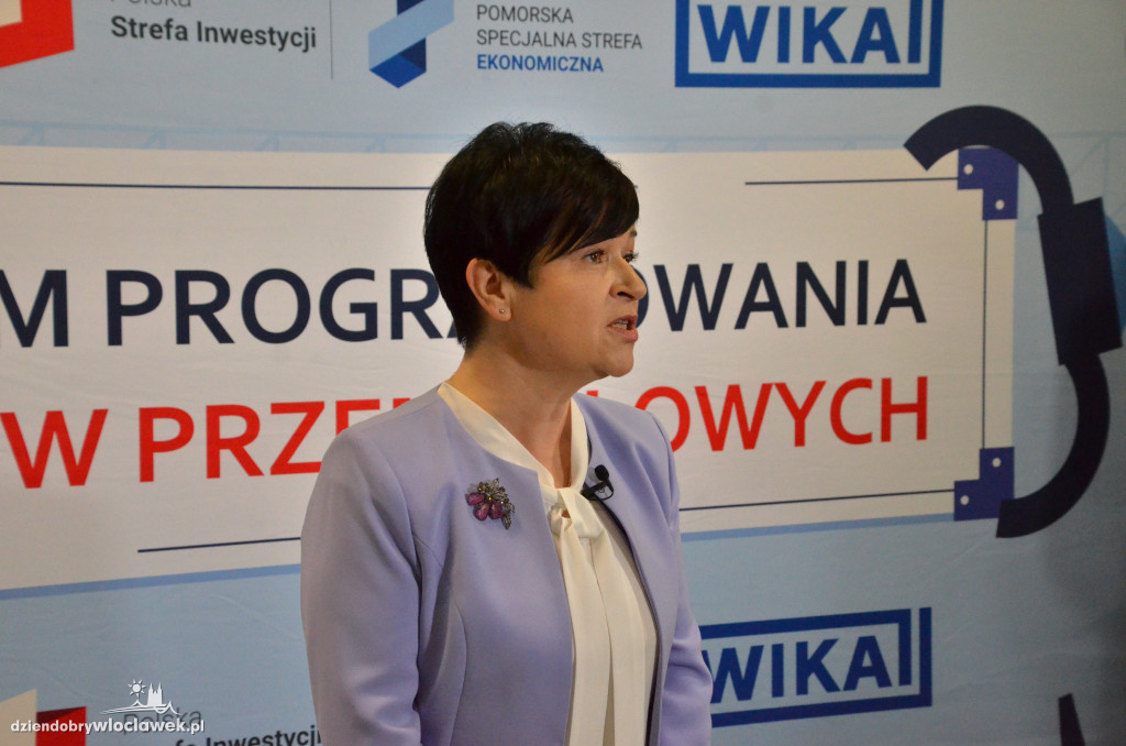 Otwarcie Centrum Programowania Robotów Przemysłowych