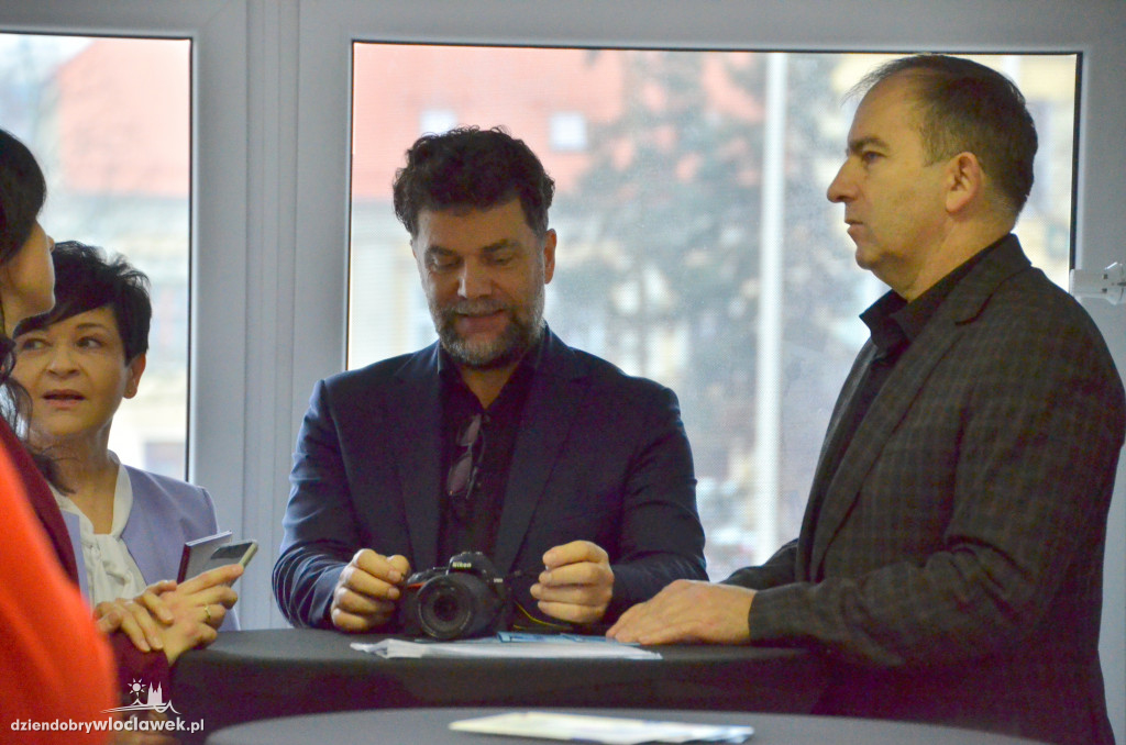 Otwarcie Centrum Programowania Robotów Przemysłowych