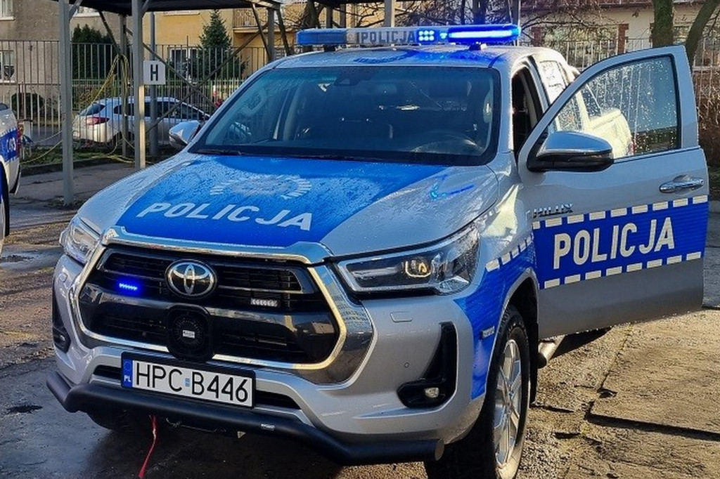 Dwa pickupy dla policji z Włocławka