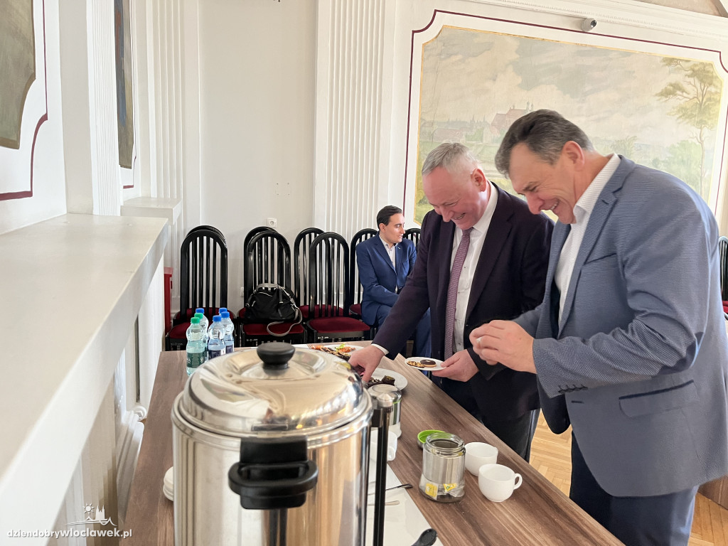 L sesja Rady Powiatu we Włocławku