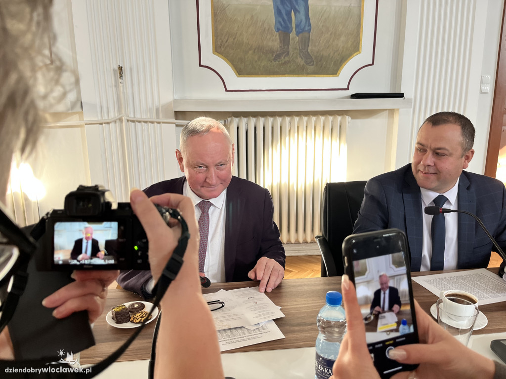 L sesja Rady Powiatu we Włocławku