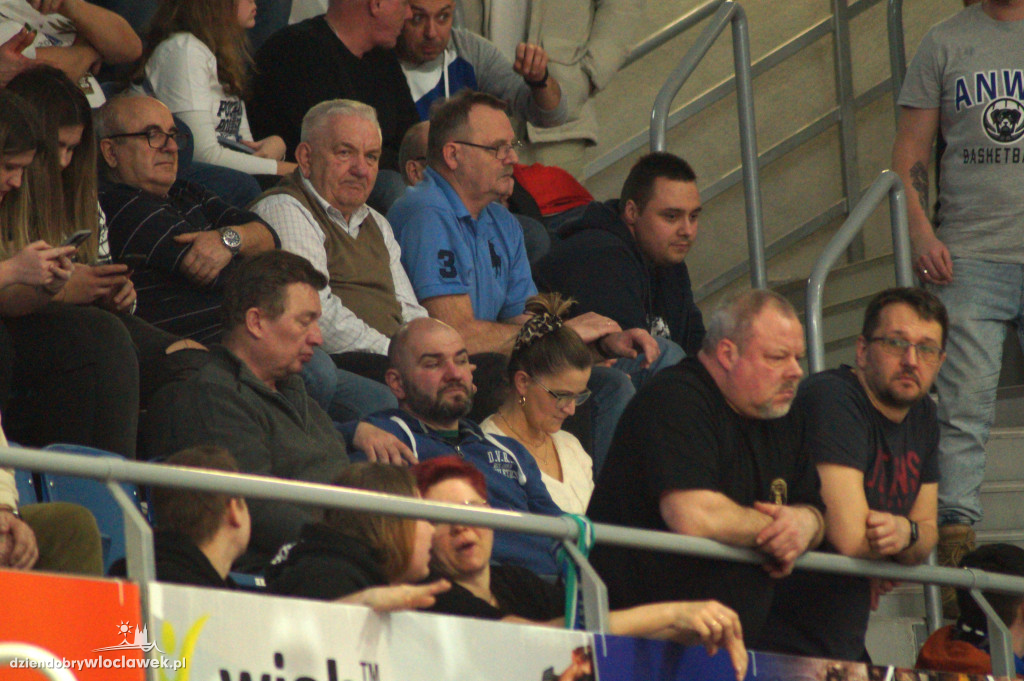 Kibice na meczu Anwil vs Sokół