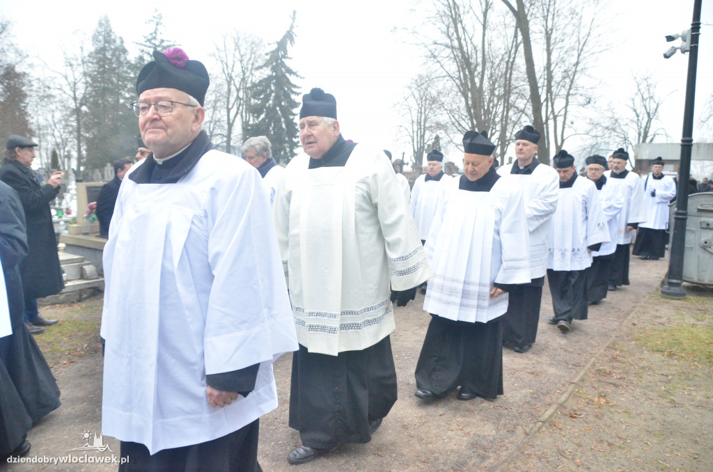 Pogrzeb ks. Waszczyńskiego, byłego proboszcza katedry