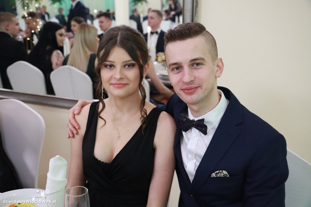 Studniówka: LO Kowal