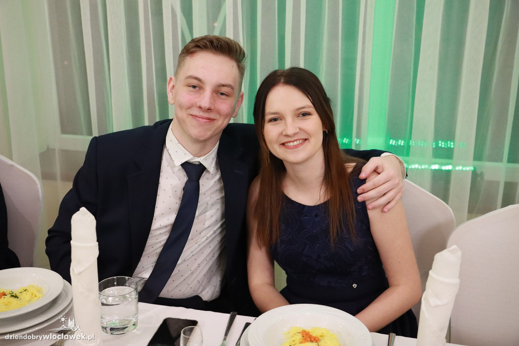 Studniówka: LO Kowal