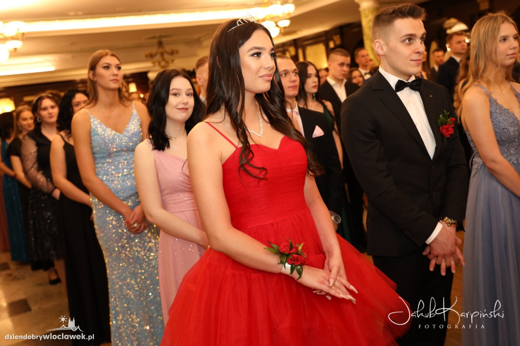 Studniówka: IV LO im. Baczyńskiego