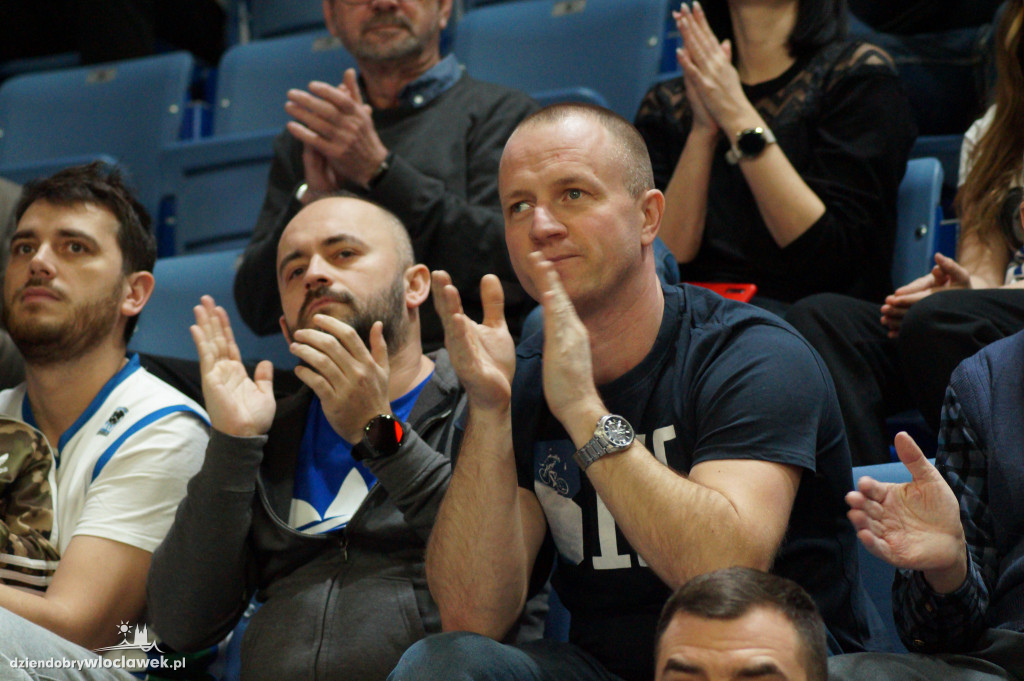 Kibice na mecz Anwil vs CSM CSU Oradea