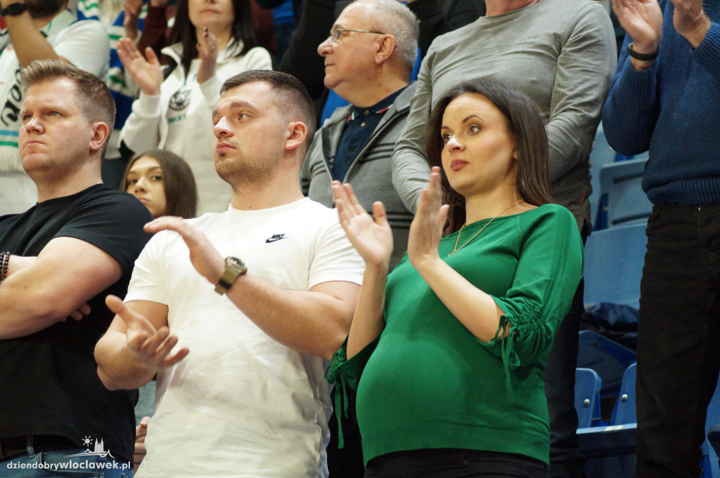 Kibice na mecz Anwil vs CSM CSU Oradea