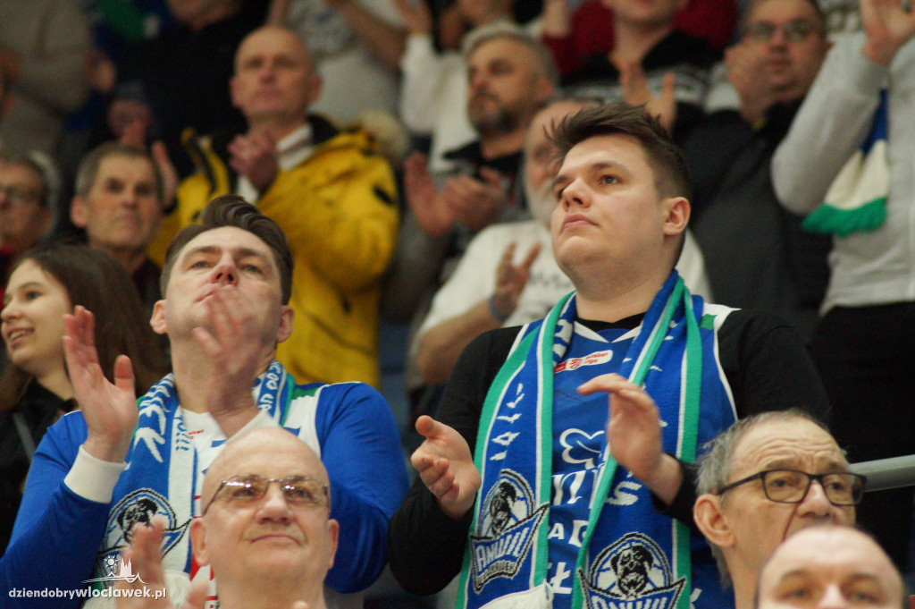Kibice na mecz Anwil vs CSM CSU Oradea