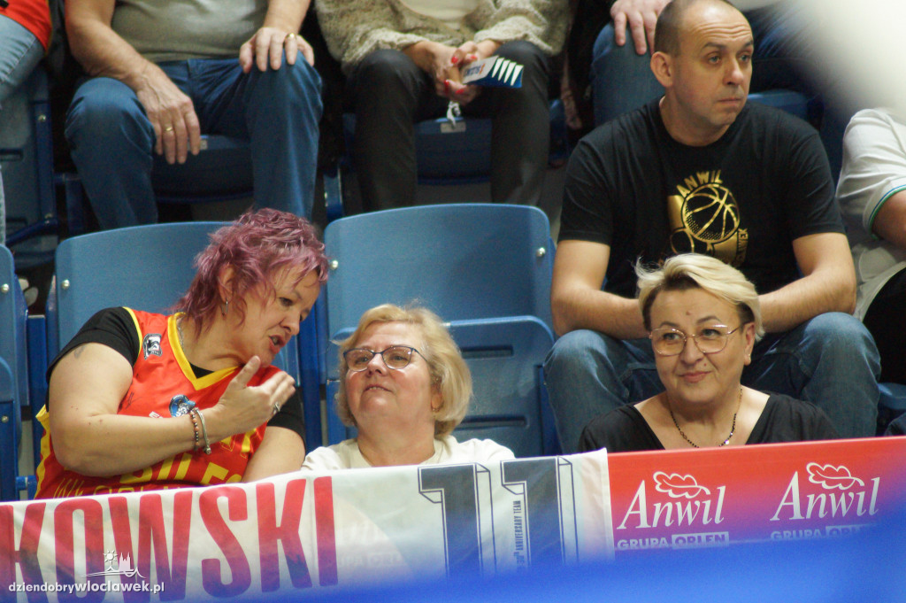 Kibice na mecz Anwil vs CSM CSU Oradea