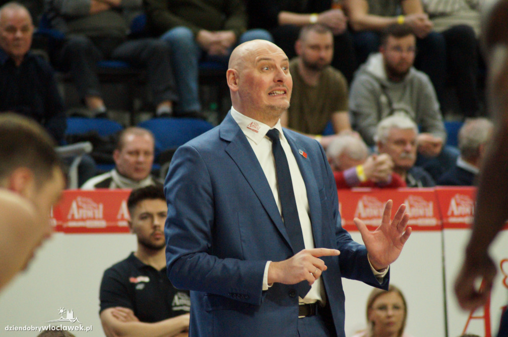 Anwil Włocławek - CSM CSU Oradea [74:66]
