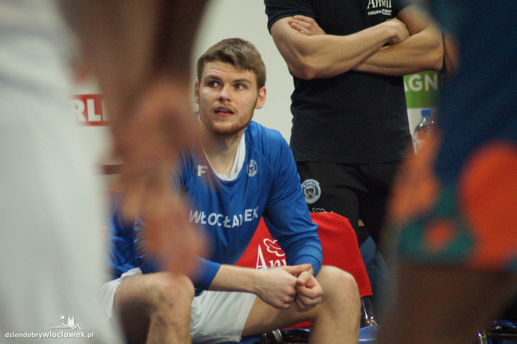 Anwil Włocławek - CSM CSU Oradea [74:66]