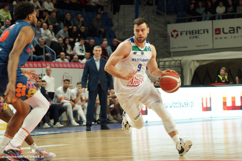 Anwil Włocławek - CSM CSU Oradea [74:66]