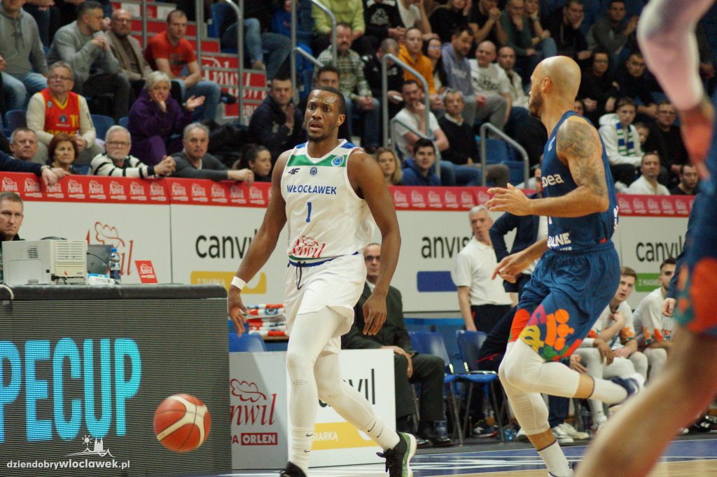 Anwil Włocławek - CSM CSU Oradea [74:66]