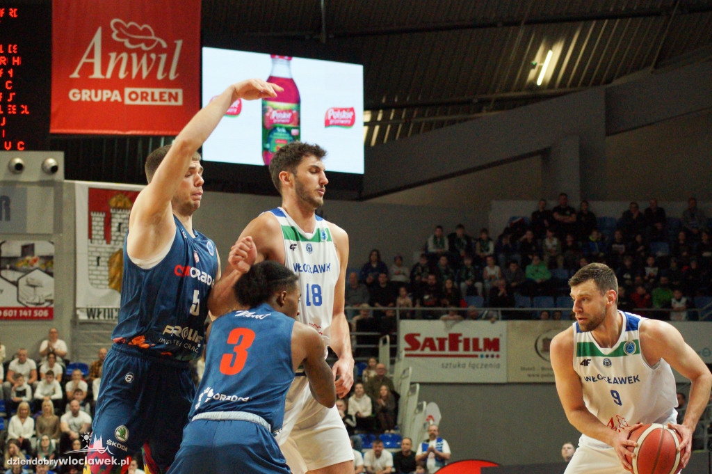 Anwil Włocławek - CSM CSU Oradea [74:66]